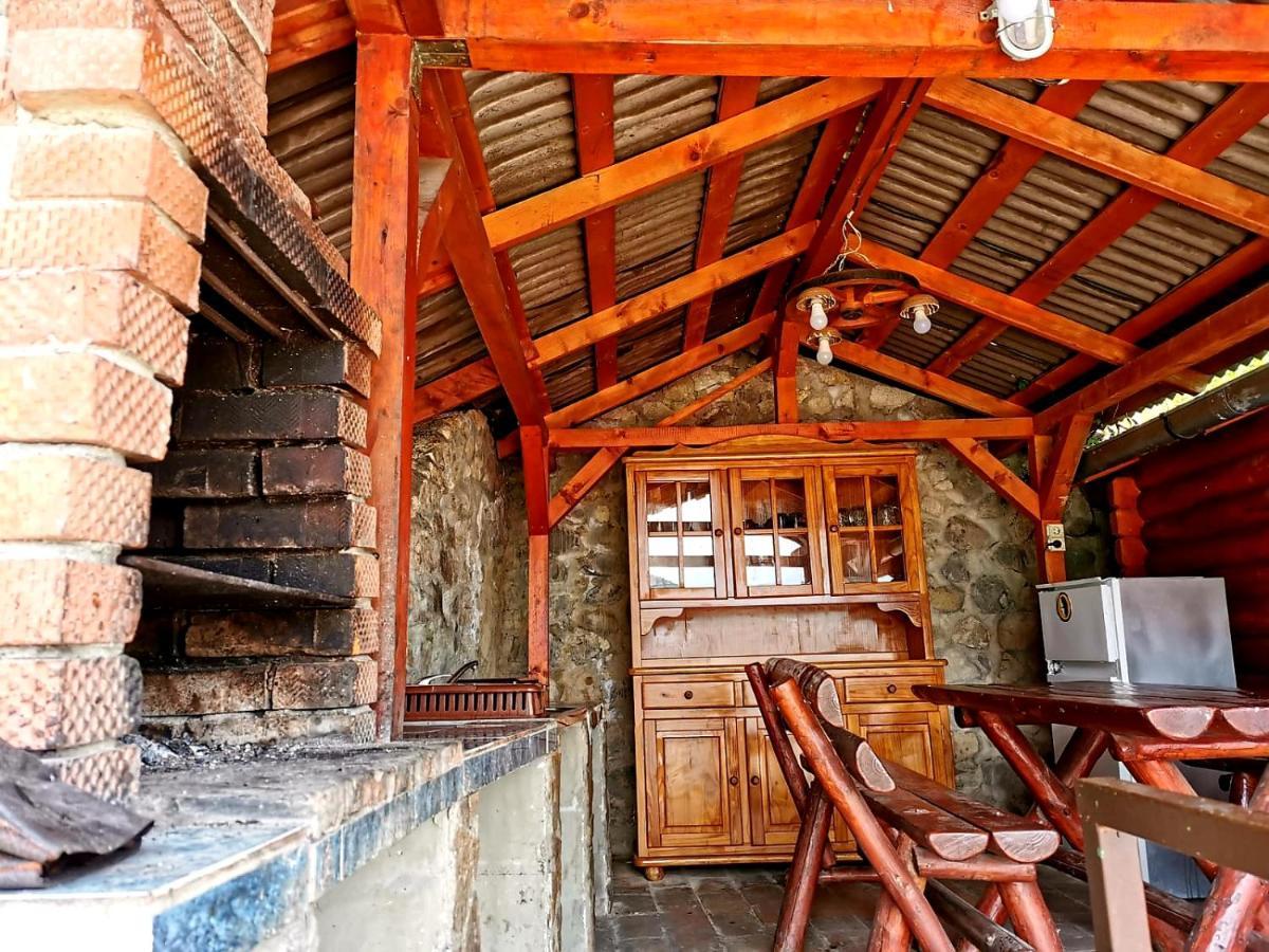 Casa Beasarah. Vila Dubova Exterior foto
