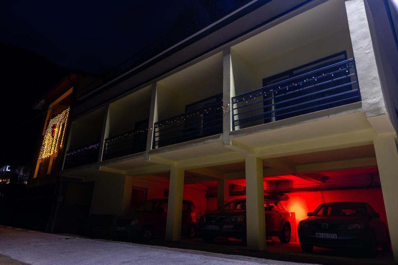 Casa Beasarah. Vila Dubova Exterior foto